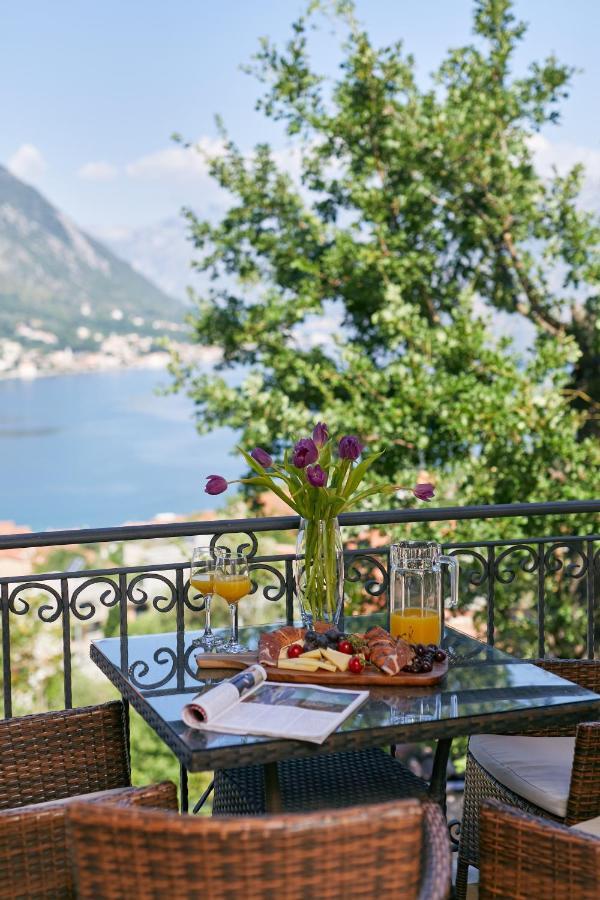 Kotor Sunset Apartments Екстер'єр фото